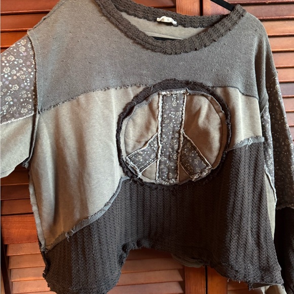 POL Boho Patchwork Peace Sign Top | Oversized Earthy Festival Free People Style - Picture 3 of 5